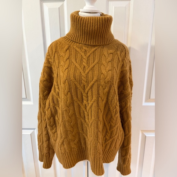 Niki Lotan Bronze Cashmere Turtle Neck Cable Knit Sweater Size M